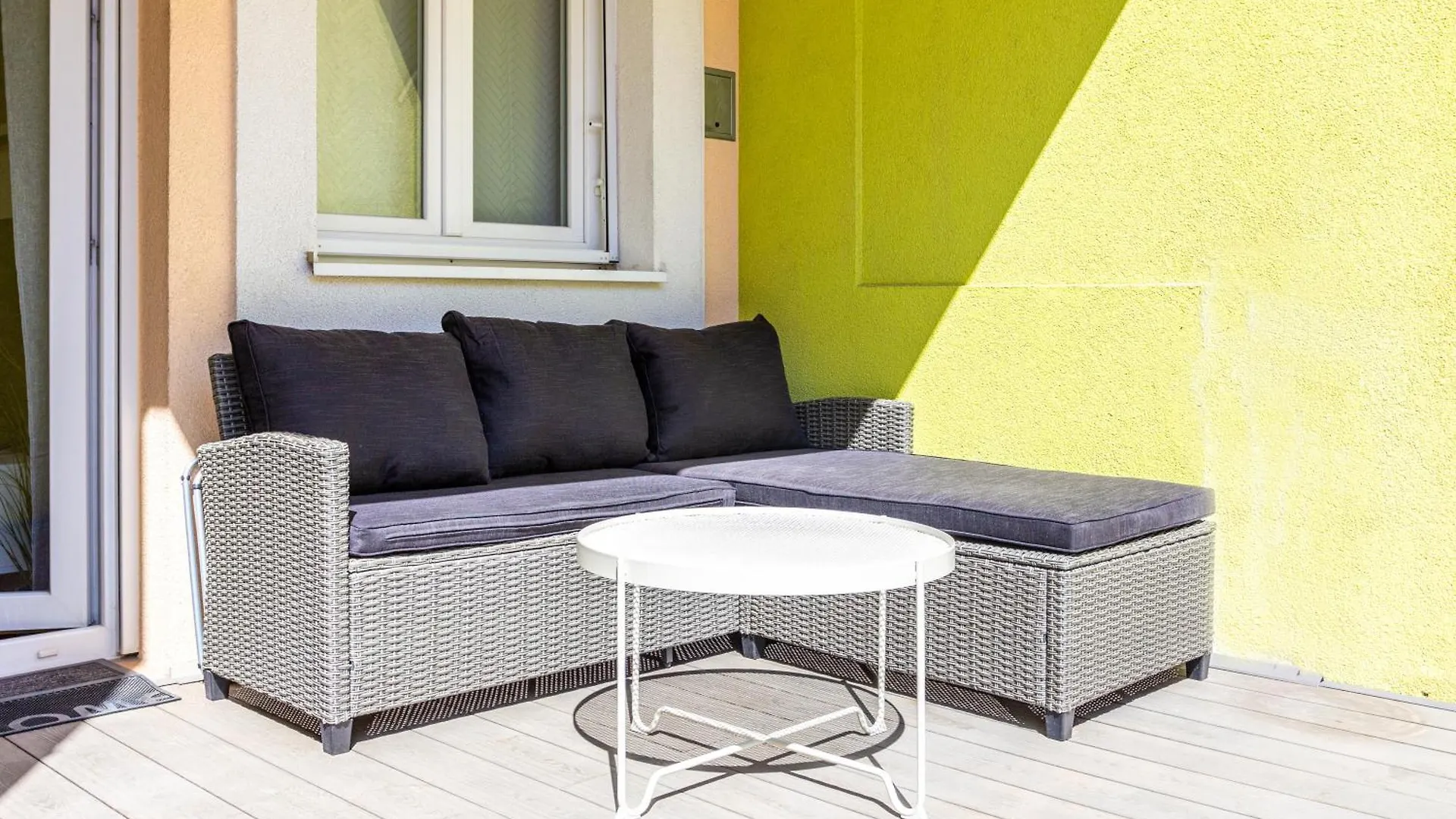 Apartment Green Point Split
